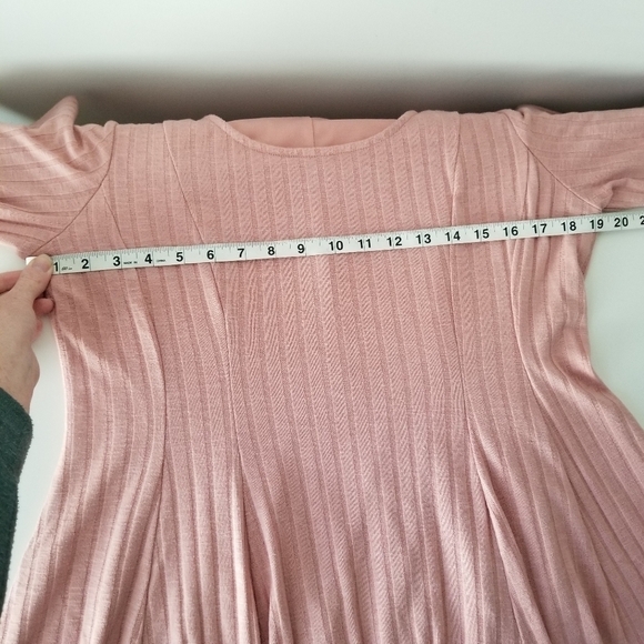 Torrid Pink Fit and Flare 3/4 Sleeve Ribbed Skater Dress Size 1 - Picture 9 of 12
